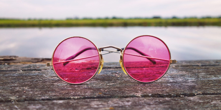 Verliebt sein: rosarote Brille